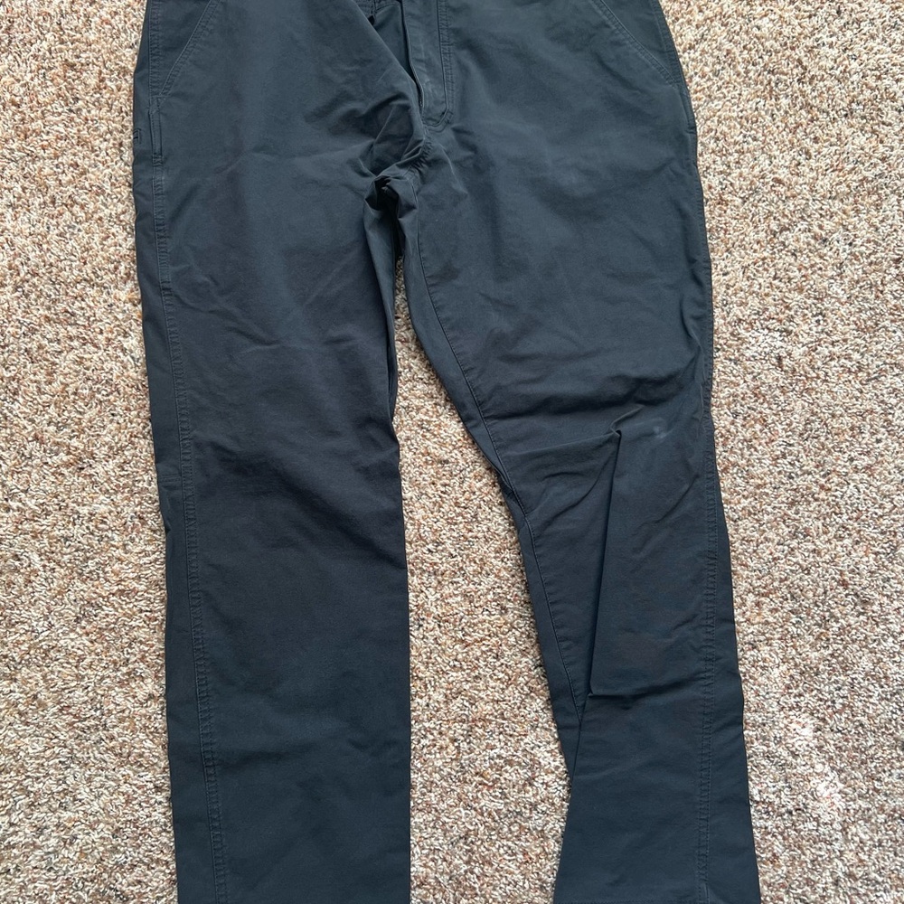 Kuhl Men's Dark Gray Cargo Pants